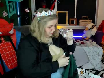 Sladadeew Chaturbate stream image from March 19, 2025