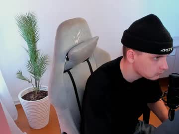 Kaiterocky Chaturbate stream image from March 19, 2025