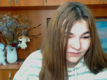 Kissa_Miyyy Chaturbate stream image from March 19, 2025