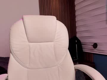 Lilith_Gray9 Chaturbate stream image from March 19, 2025