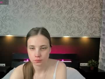 Marie__Hills Chaturbate stream image from March 19, 2025