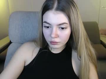 Ritaneer Chaturbate stream image from March 19, 2025