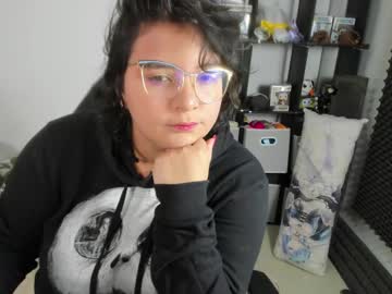 Aikadreams Chaturbate stream image from March 19, 2025
