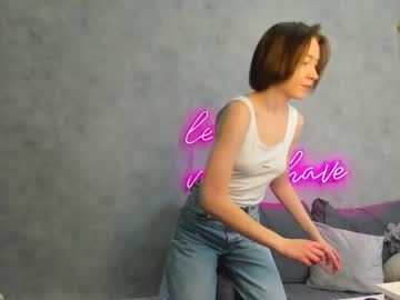 Esther_Morrisson Chaturbate stream image from March 19, 2025