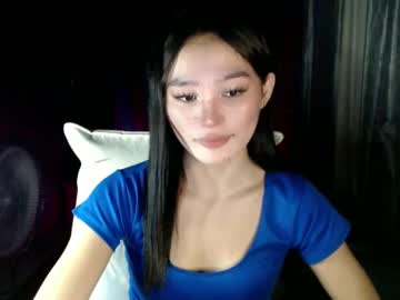 Nadiestar Chaturbate stream image from March 19, 2025