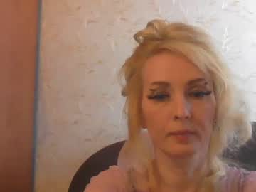 Phienycexx Chaturbate stream image from March 19, 2025