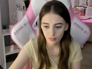 Violaparkers Chaturbate stream image from March 19, 2025