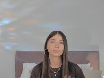 Violetta_Finch Chaturbate stream image from March 19, 2025