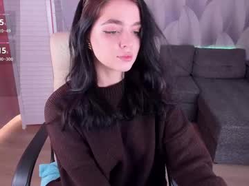 Amelihalls Chaturbate stream image from March 19, 2025