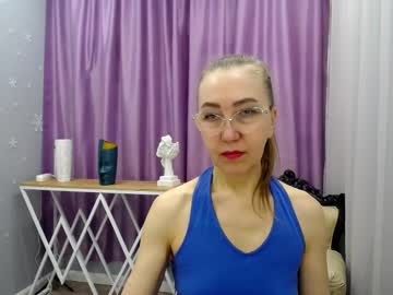 Queen_A_N_I Chaturbate stream image from March 19, 2025