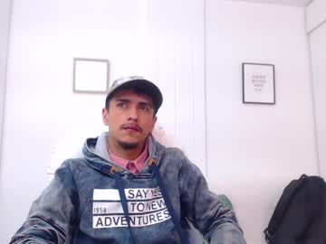 Ryan_Maxy Chaturbate stream image from March 19, 2025