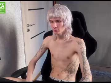 Satosh12 Chaturbate stream image from March 19, 2025