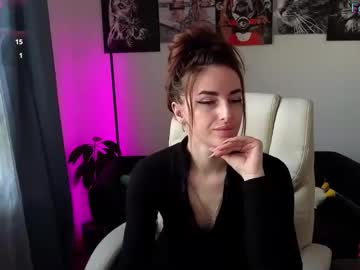 Adrihanna Chaturbate stream image from March 19, 2025
