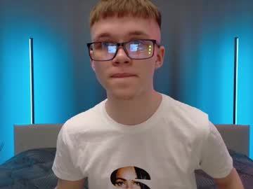 Alex_Wilsonn Chaturbate stream image from March 19, 2025