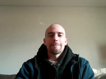 Daultondl35 Chaturbate stream image from March 19, 2025
