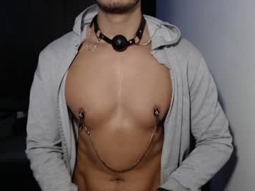 Dave02_ Chaturbate stream image from March 19, 2025