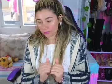 Martina_Cox_ Chaturbate stream image from March 19, 2025