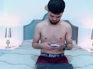 Drake_And_Noah_ Chaturbate stream image from March 19, 2025