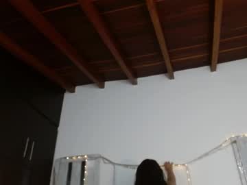 Emilyy_Diamond Chaturbate stream image from March 19, 2025