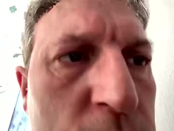 Icums4u Chaturbate stream image from March 19, 2025