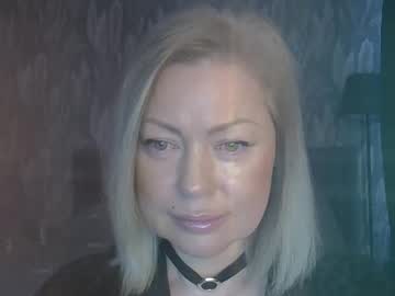 Little__Vera Chaturbate stream image from March 19, 2025