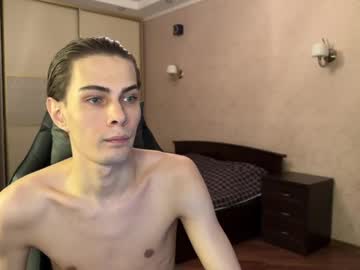 Louis_Preston Chaturbate stream image from March 19, 2025