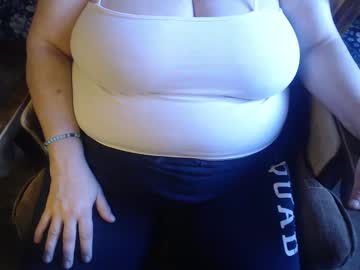 New_Milf Chaturbate stream image from March 19, 2025