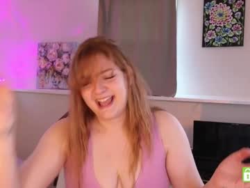 Peaceofmae Chaturbate stream image from March 19, 2025