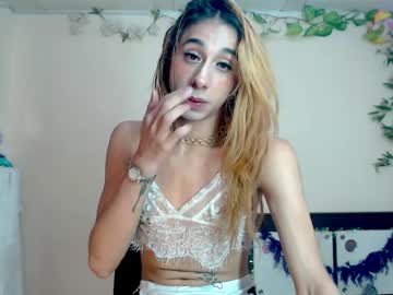 Daniela_Hot_Ts Chaturbate stream image from March 19, 2025