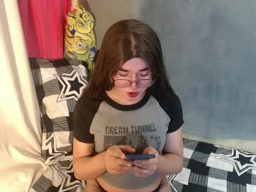Desirable_Lorinexx Chaturbate stream image from March 19, 2025
