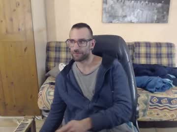 Kooosa Chaturbate stream image from March 19, 2025