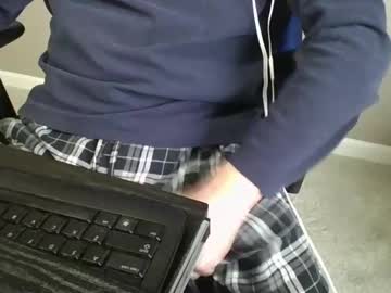 Milwaukeebadger24 Chaturbate stream image from March 19, 2025