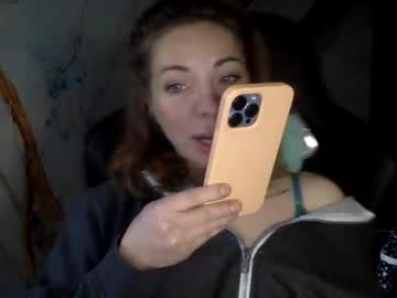 Yesenia_A Chaturbate stream image from March 19, 2025