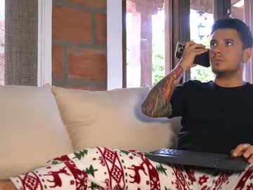 Chris_Morton Chaturbate stream image from March 19, 2025