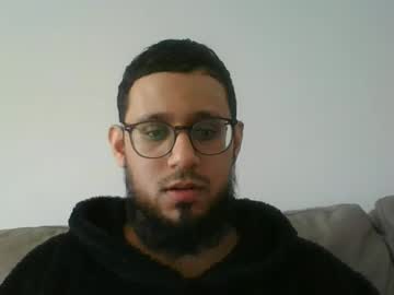 Draker252 Chaturbate stream image from March 19, 2025