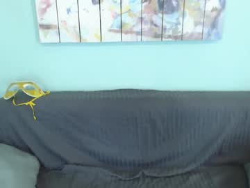 Everly_Rays Chaturbate stream image from March 19, 2025