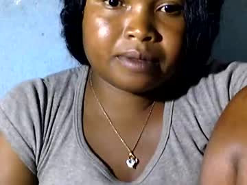 Nathy02 Chaturbate stream image from March 19, 2025