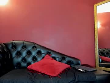 Veroni_K4 Chaturbate stream image from March 19, 2025