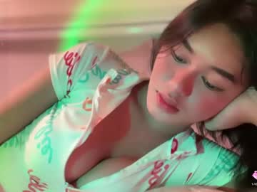 Annedee_ Chaturbate stream image from March 19, 2025