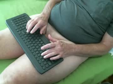 Nate1x Chaturbate stream image from March 19, 2025