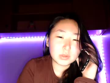 Bea_Angela Chaturbate stream image from March 19, 2025