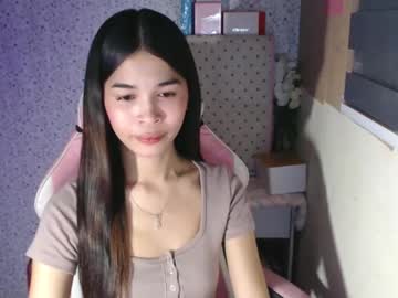 Sweetleigh18 Chaturbate stream image from March 19, 2025