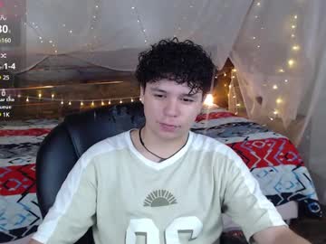 Benjamintwink1 Chaturbate stream image from March 19, 2025