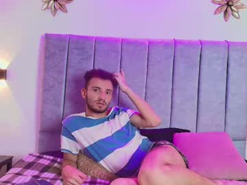 Curly_Otter Chaturbate stream image from March 19, 2025