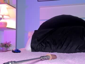 Alicialittle Chaturbate stream image from March 19, 2025