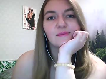 Candyolime Chaturbate stream image from March 19, 2025