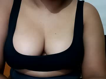 Desi_Flower Chaturbate stream image from March 19, 2025