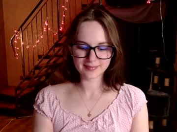 Katekvarforth Chaturbate stream image from March 19, 2025