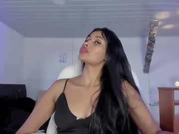 Gabbygarciaa Chaturbate stream image from March 19, 2025