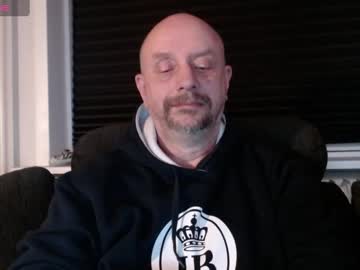 Hardmrlazy Chaturbate stream image from March 19, 2025